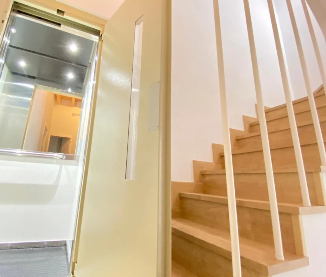 Villa Top-Notch Downtown House With Private Rooftop Terrace And Parking Opt Sevilla Spanien