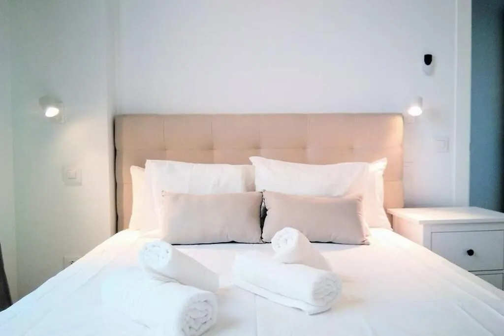 Top-Notch Downtown House With Private Rooftop Terrace And Parking Opt Seville 0*,  Spain