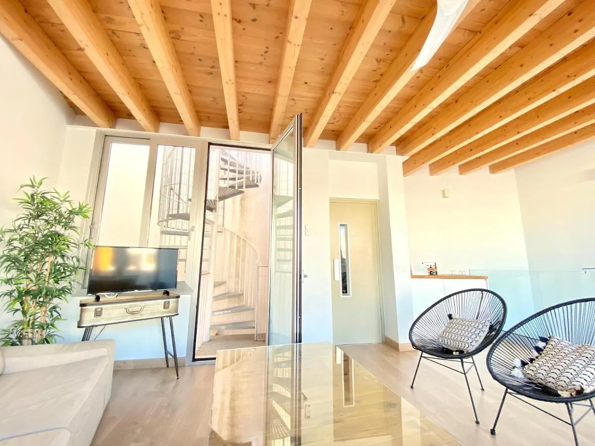 Top-Notch Downtown House With Private Rooftop Terrace And Parking Opt Seville